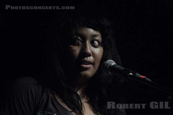 BLACK KIDS - 2008-07-01 - PARIS - Nouveau Casino - 